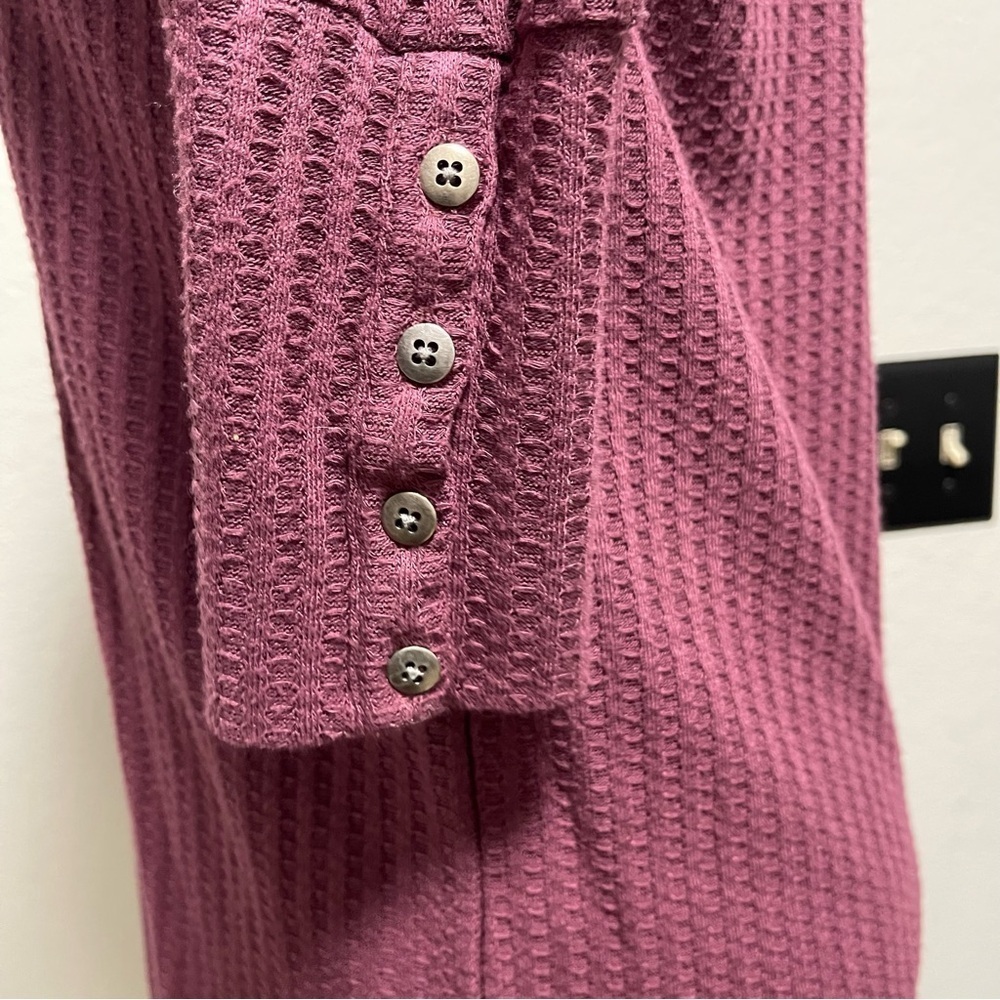Anthropologie Chaser Long Sleeve Waffle Thermal
Purple Shirt Top Size Large - Picture 5 of 8